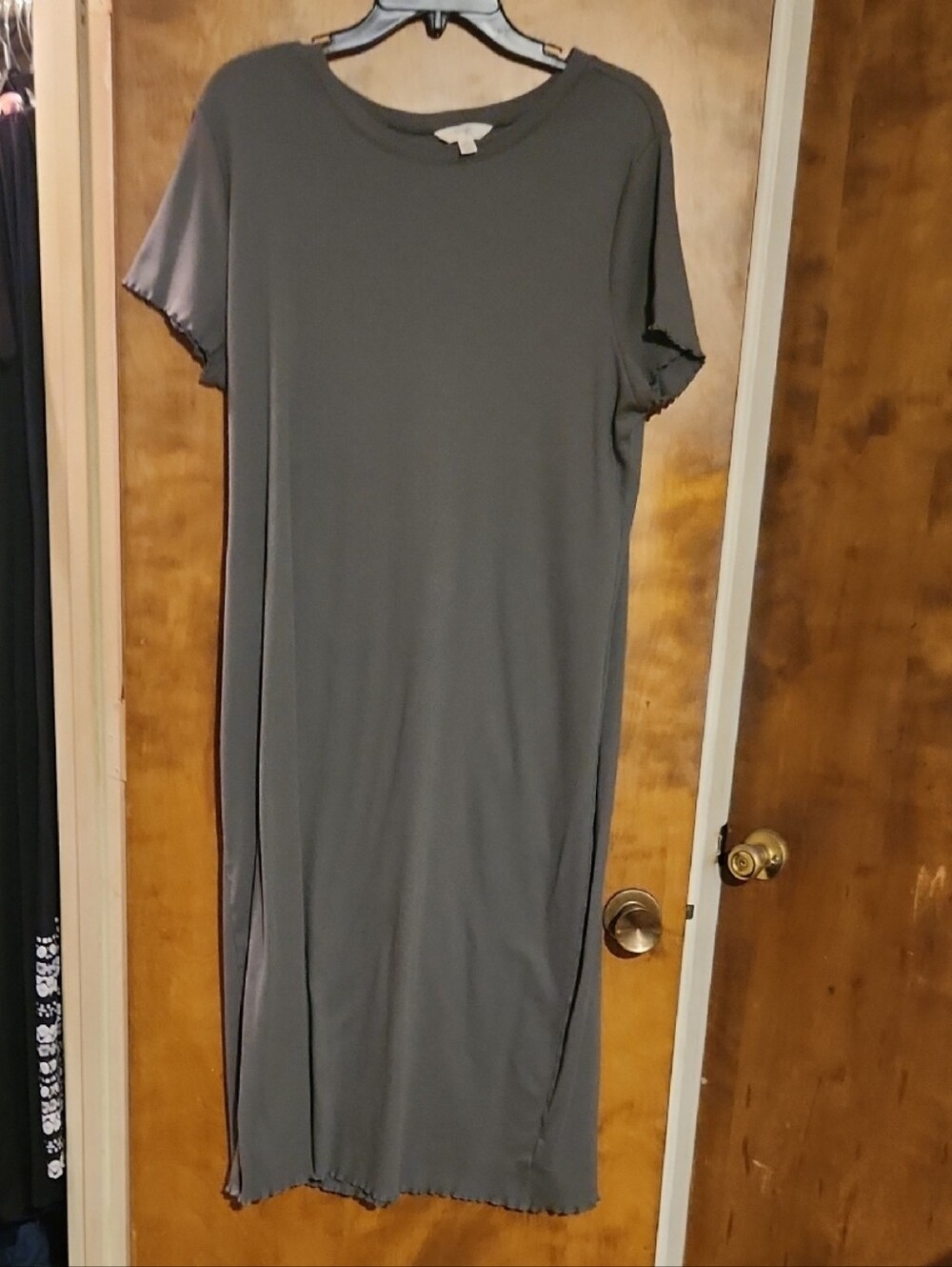 Terra & Sky Olive Green Short-Sleeve Midi Dress